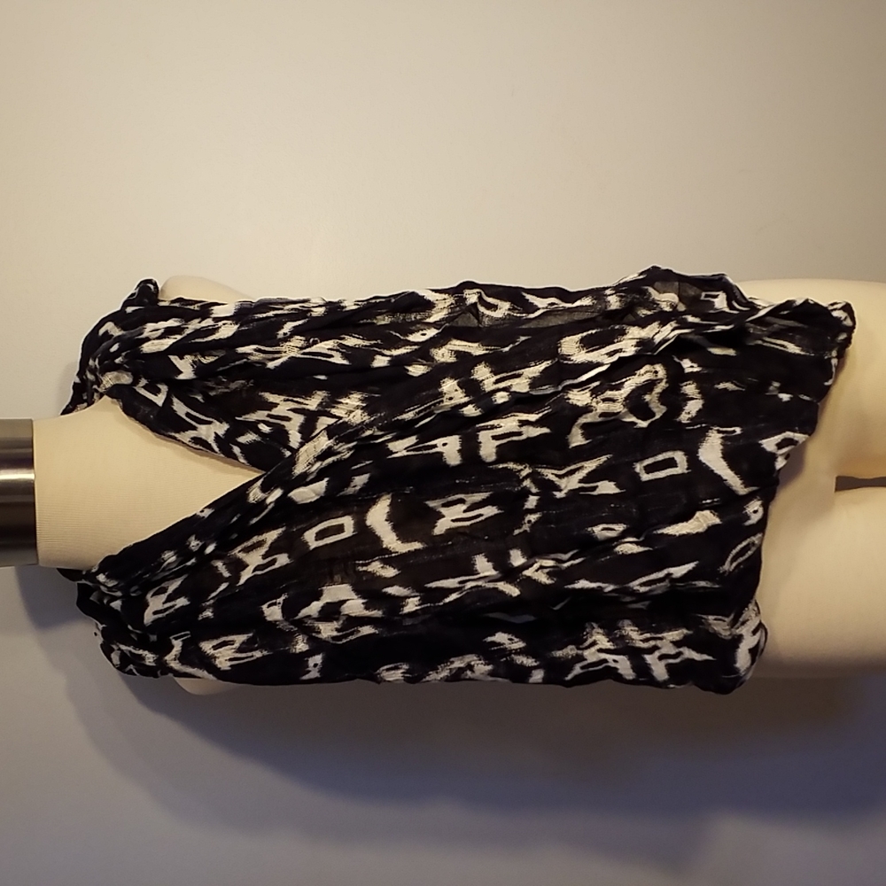 3/$15 Infinity Scarf Woven Tribal Animal Print